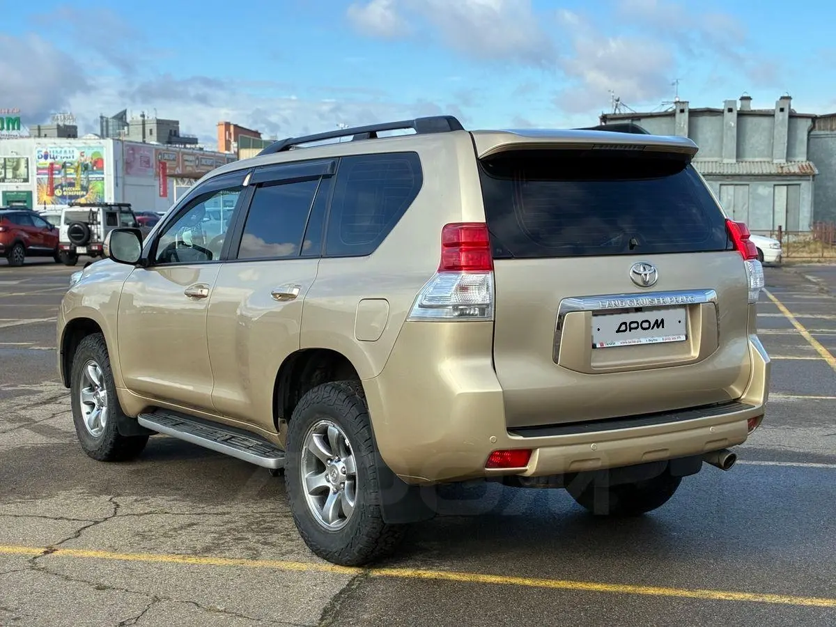 Toyota Land Cruiser Prado 2012