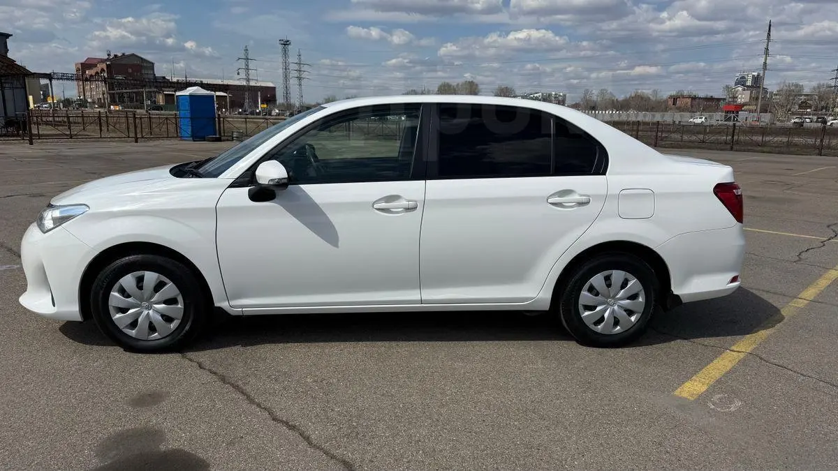 Toyota Corolla Axio 2019