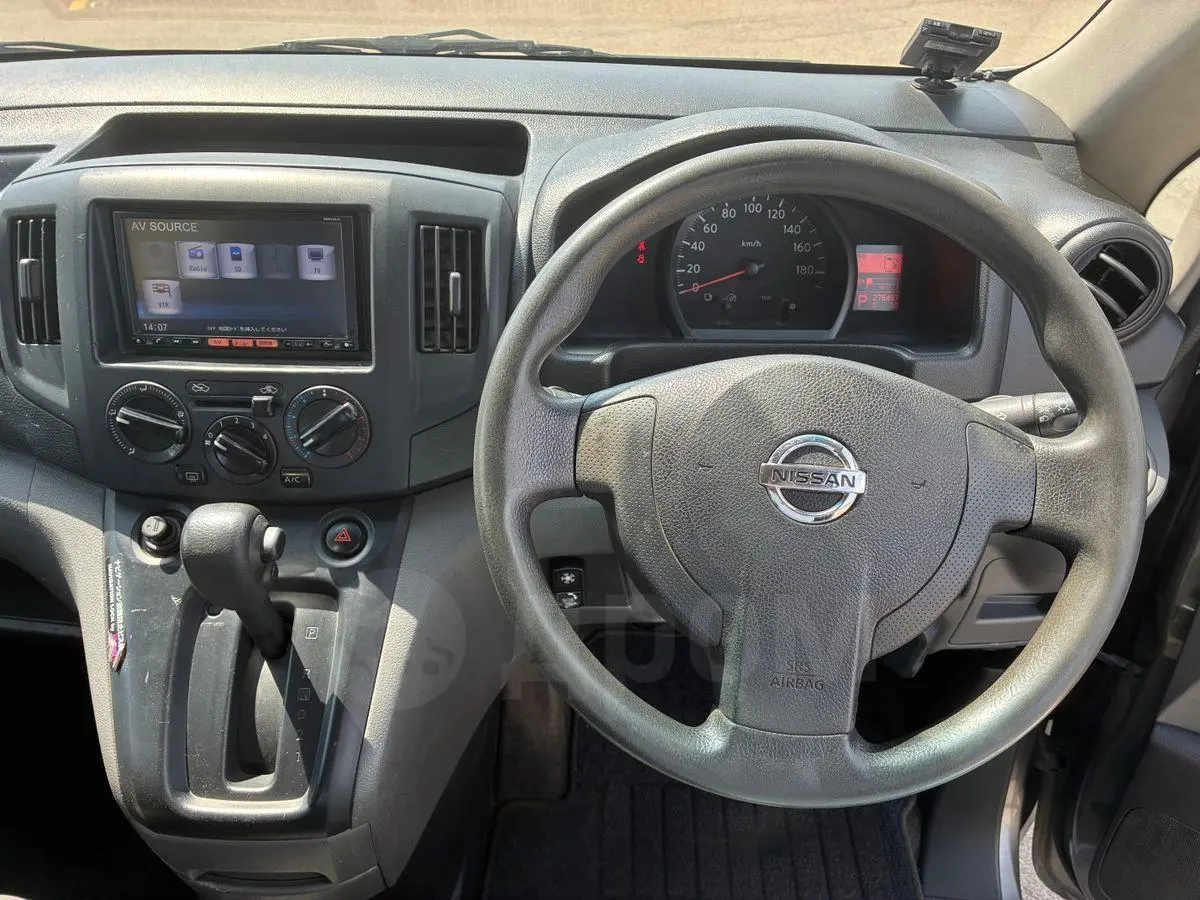 Nissan NV200 2012
