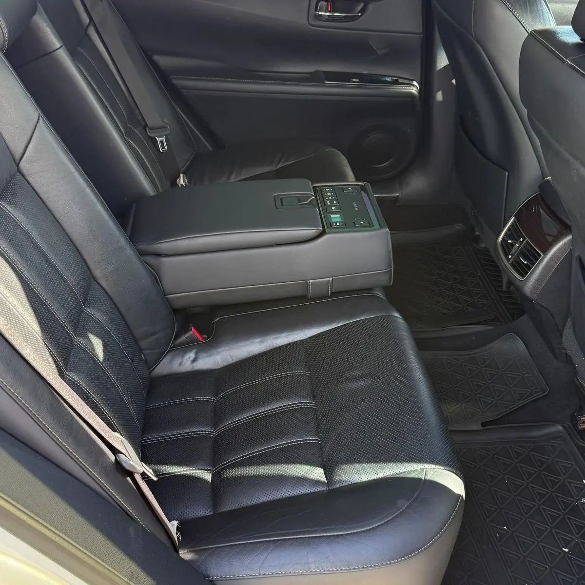 Lexus ES250 2015