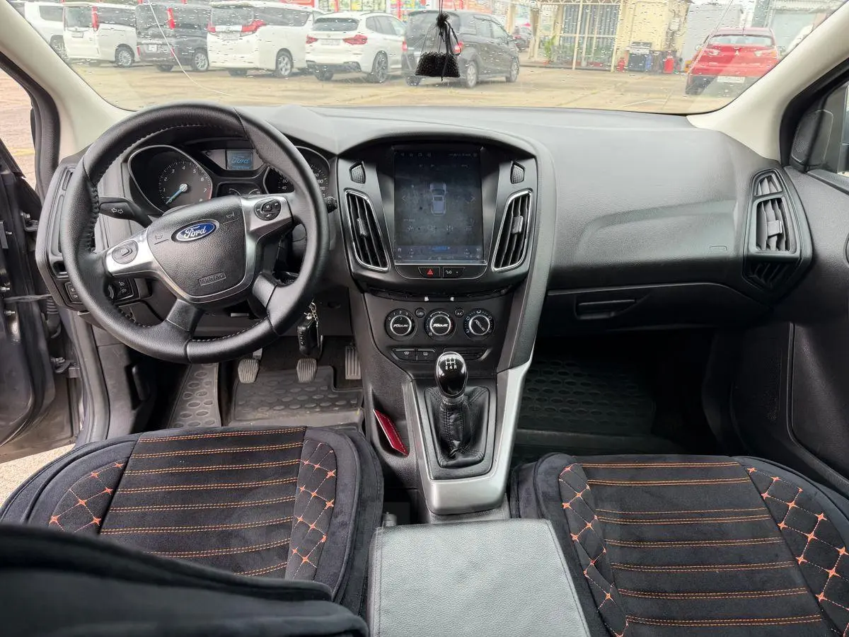 Ford Focus 2012