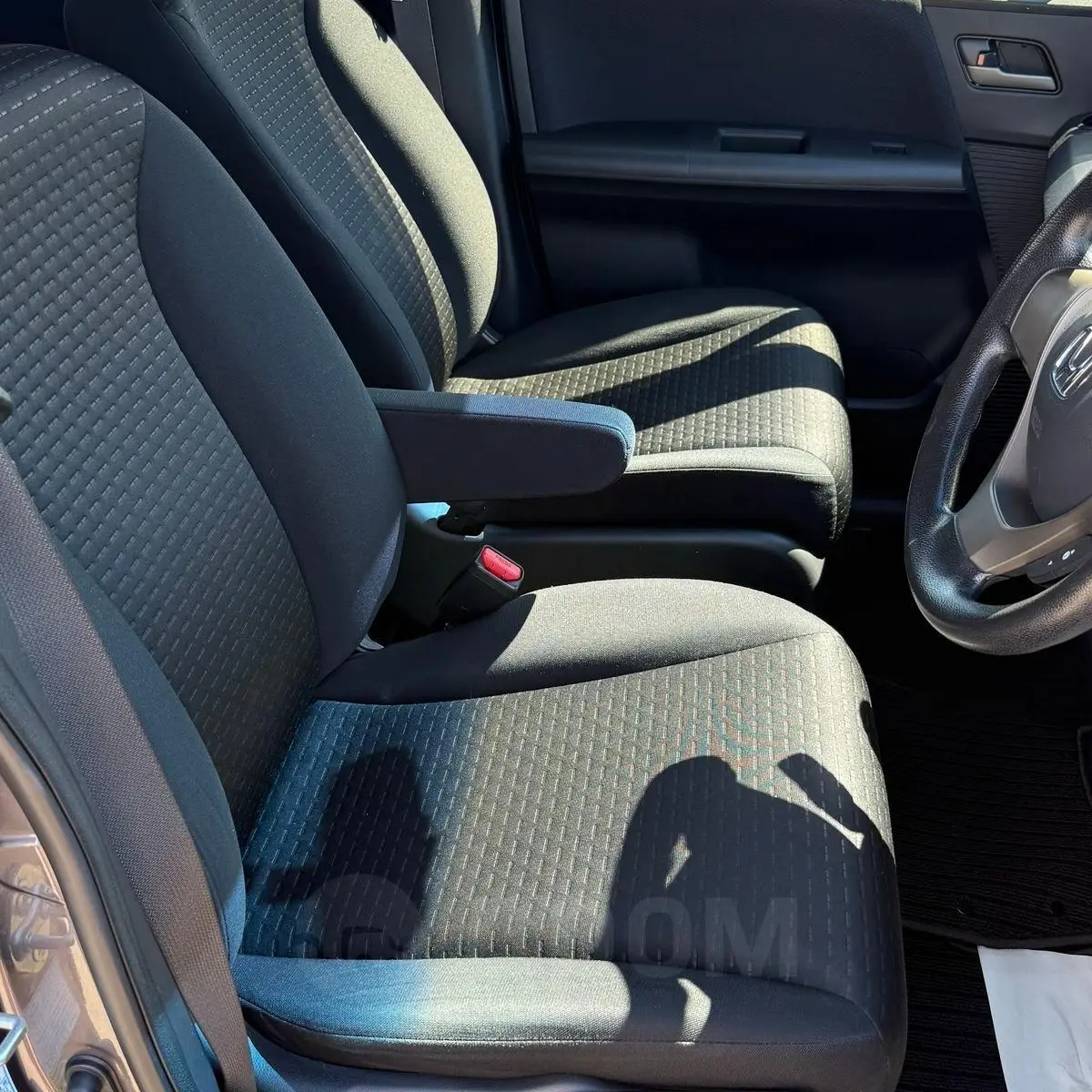 Honda Freed Spike 2014