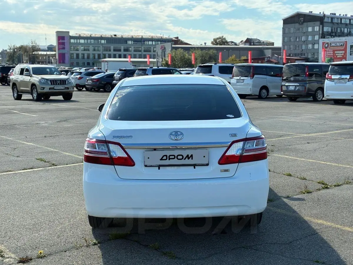 Toyota Premio 2015