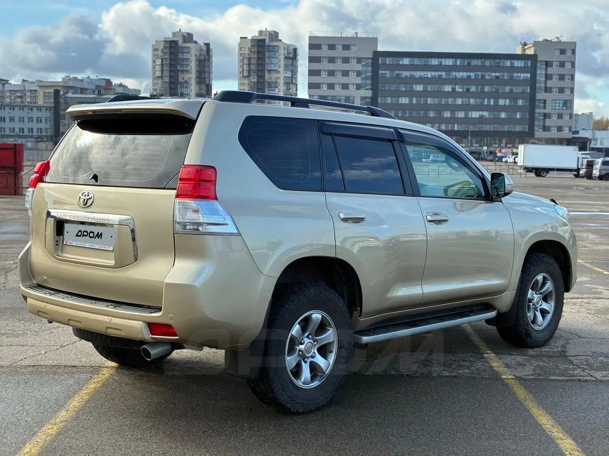 Toyota Land Cruiser Prado 2012