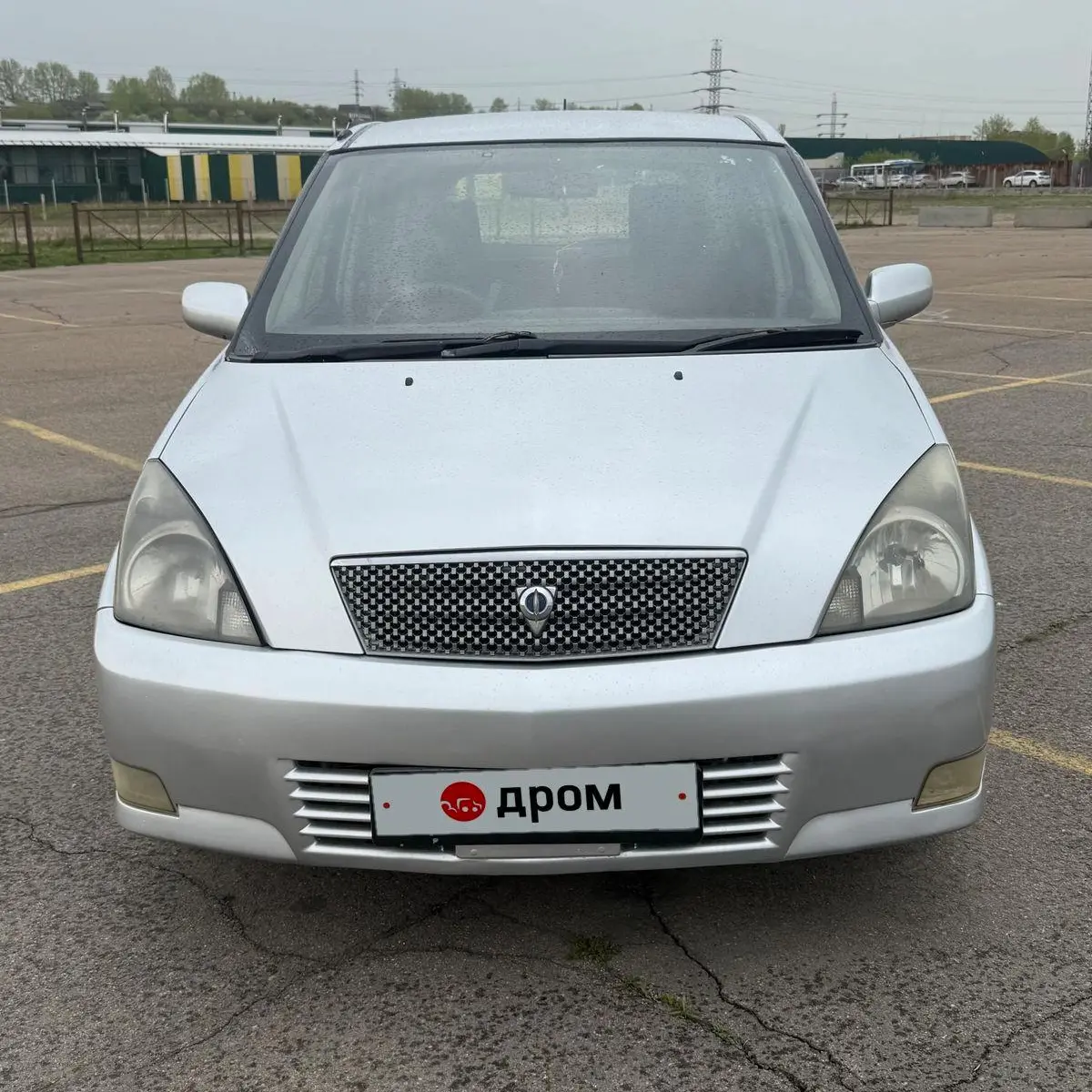 Toyota Opa 2001