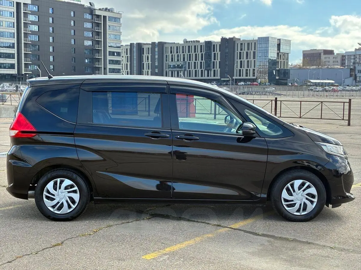 Honda Freed 2019