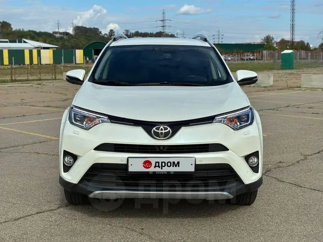 Toyota RAV4 2015