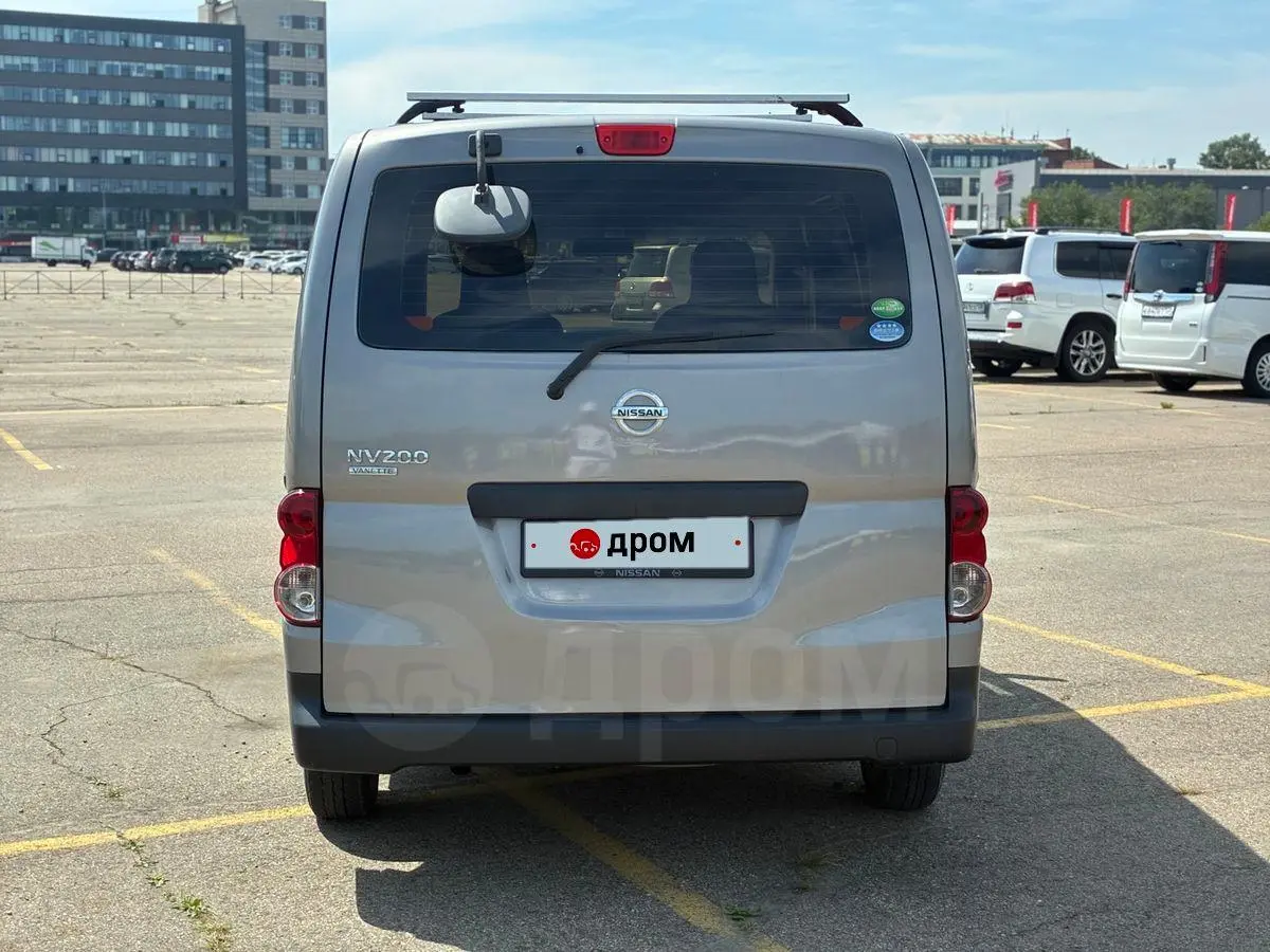 Nissan NV200 2012