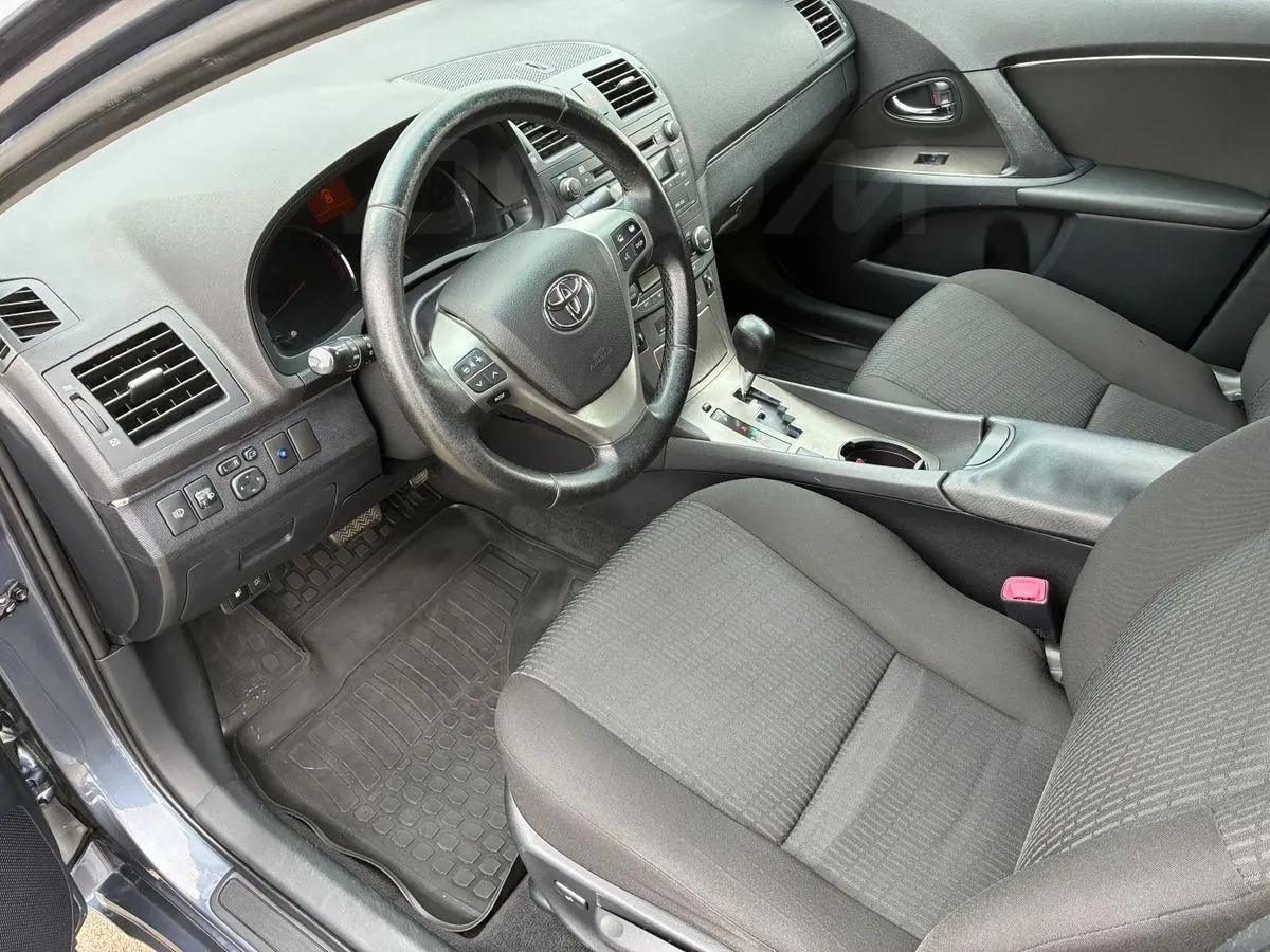 Toyota Avensis 2009