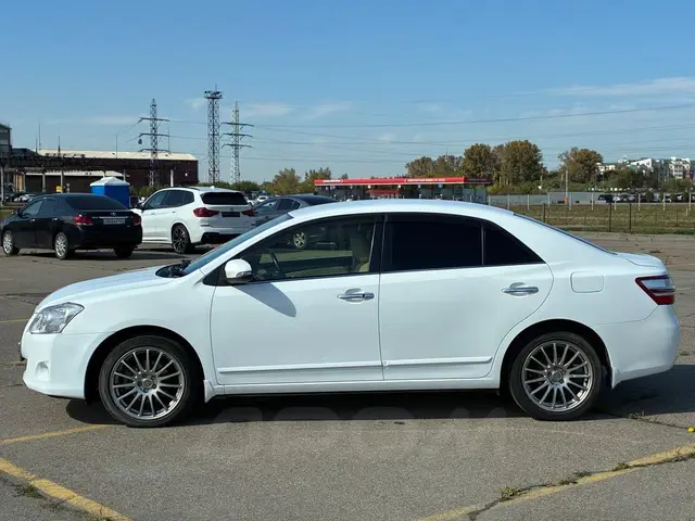 Toyota Premio 2015