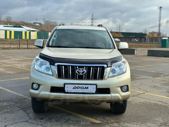Toyota Land Cruiser Prado 2012