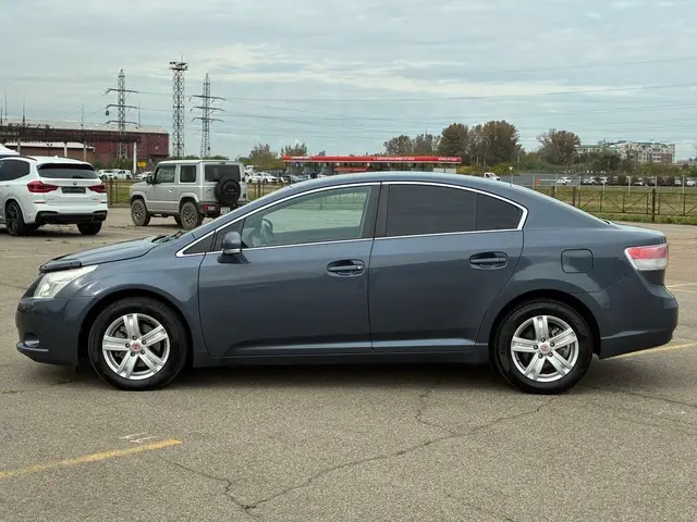 Toyota Avensis 2009