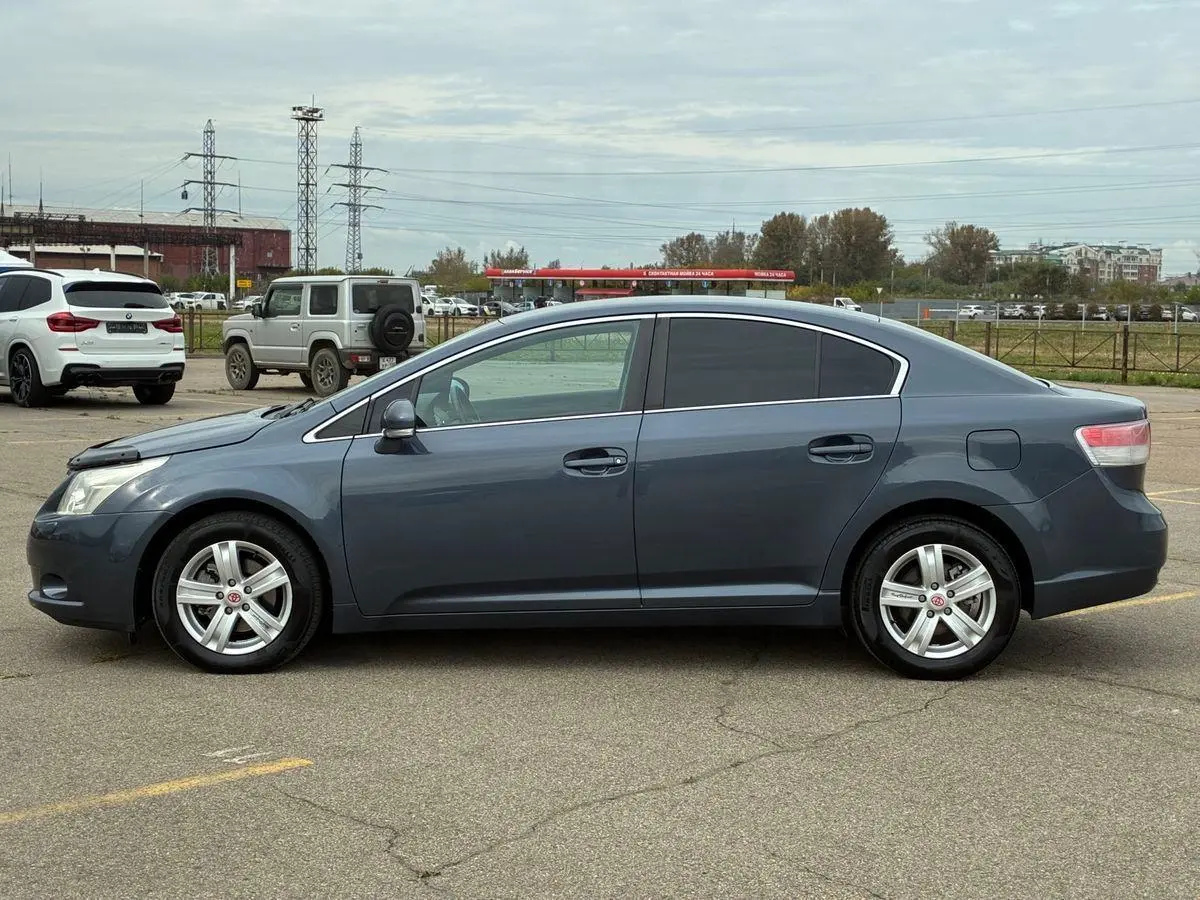 Toyota Avensis 2009