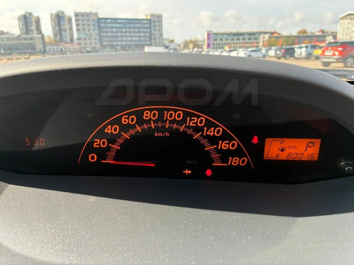 Toyota Vitz 2010