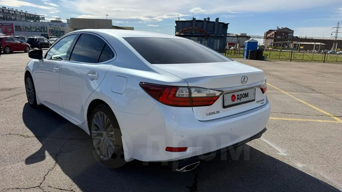 Lexus ES250 2015
