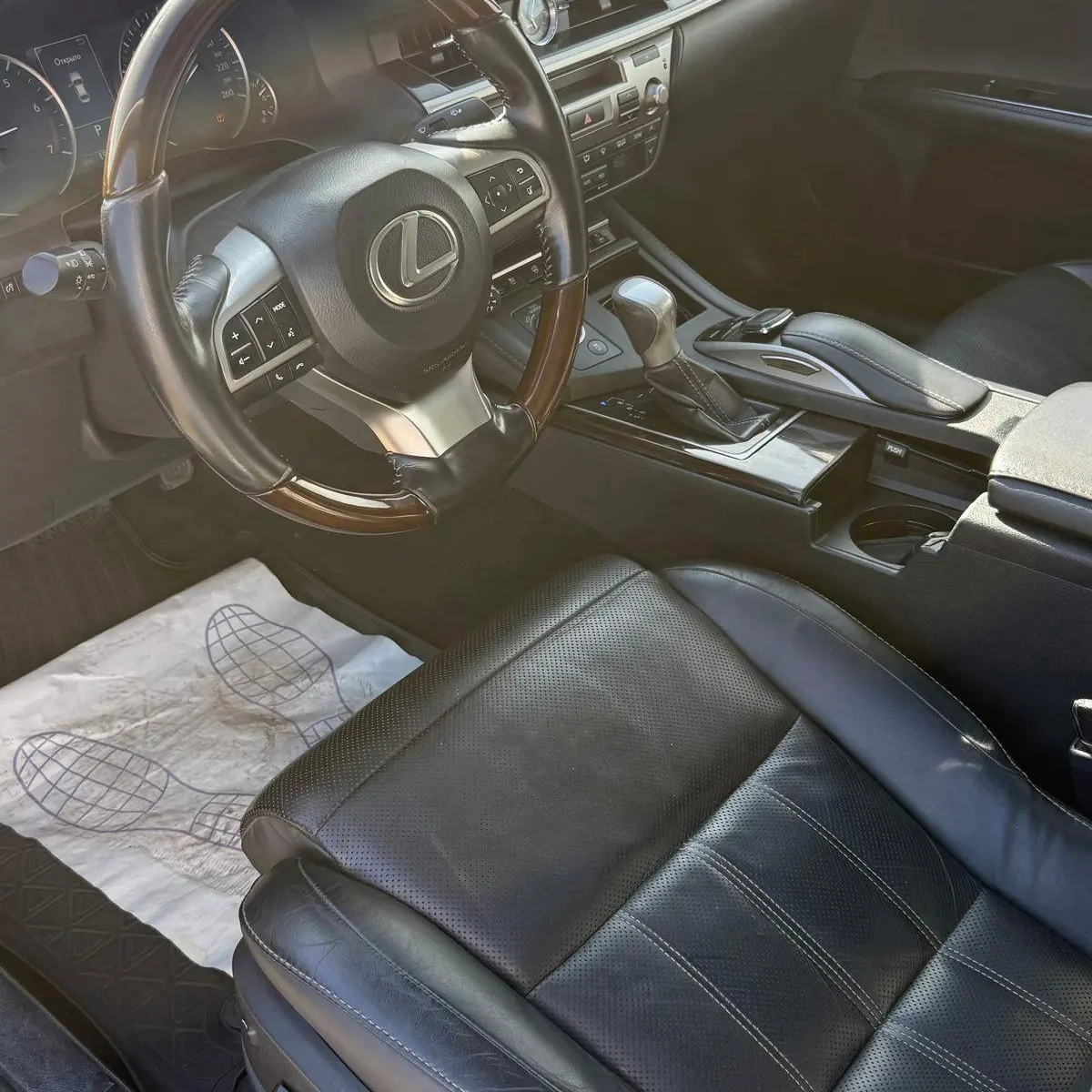 Lexus ES250 2015
