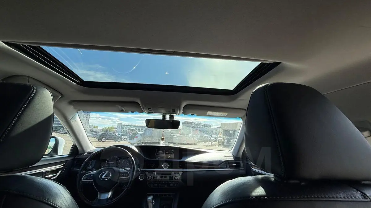 Lexus ES250 2015