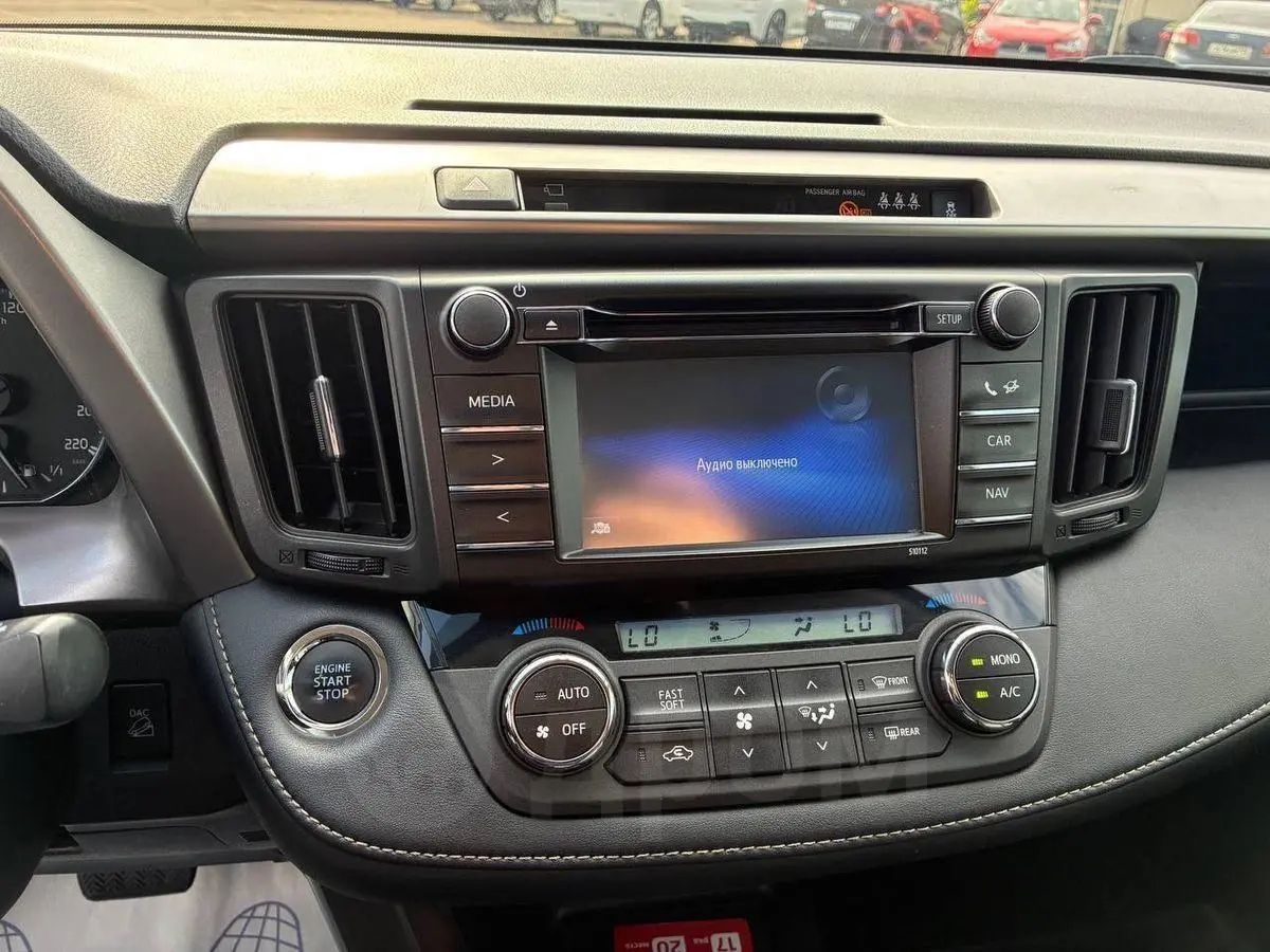 Toyota RAV4 2015