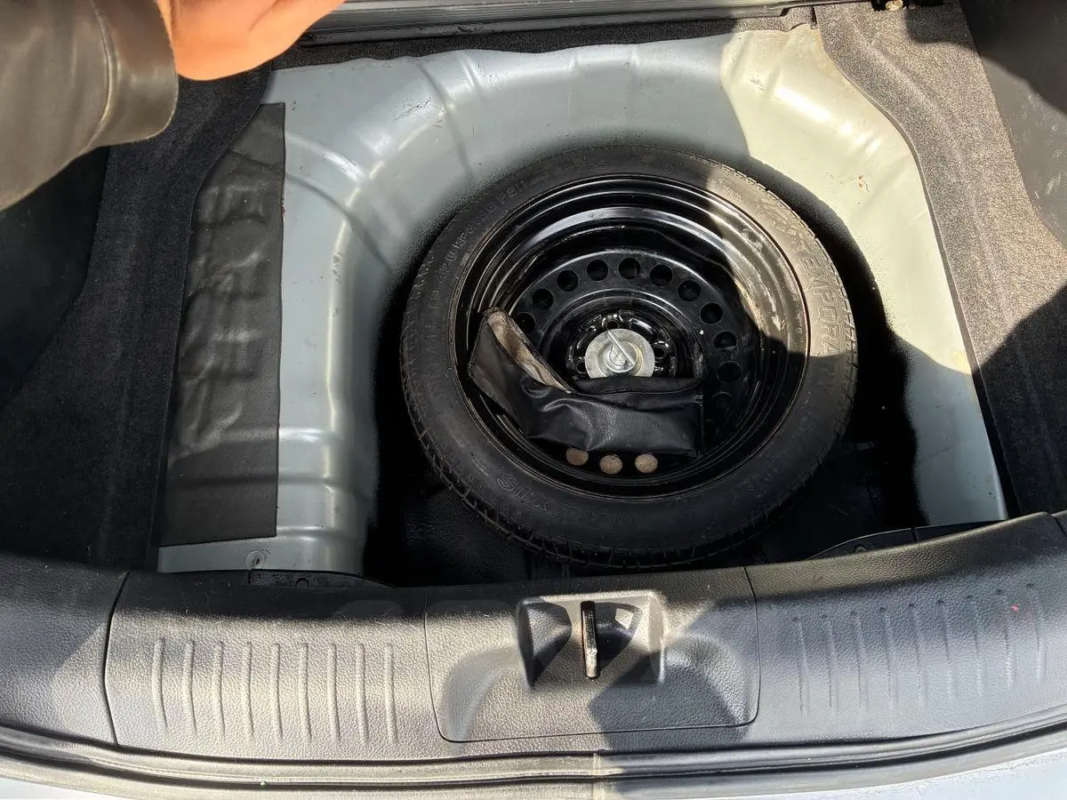 Nissan Tiida 2011