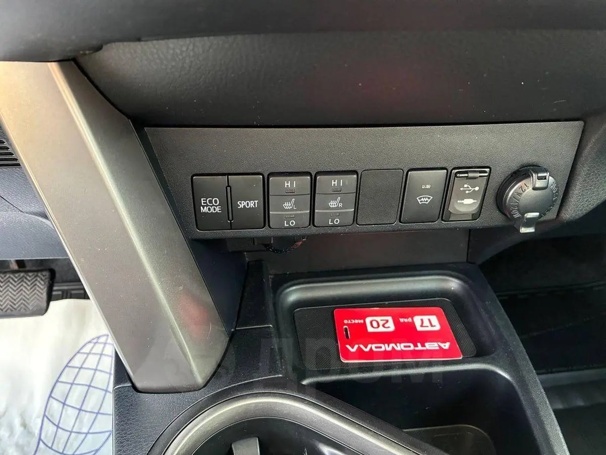 Toyota RAV4 2015