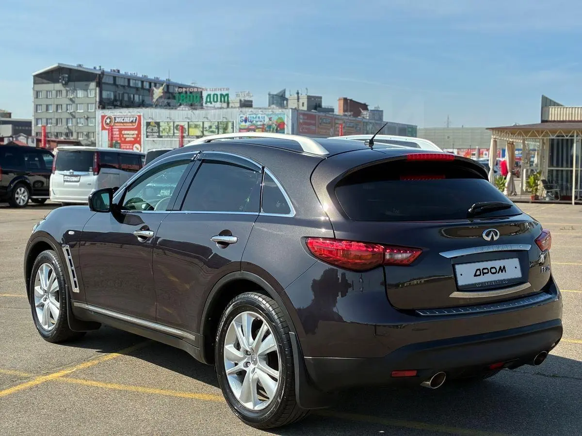 Infiniti FX37 2012