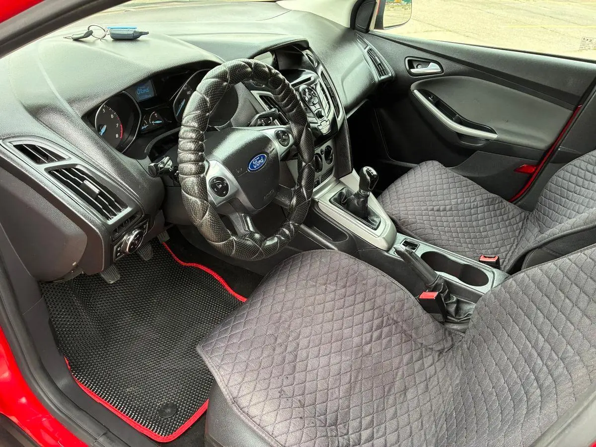 Ford Focus 2012