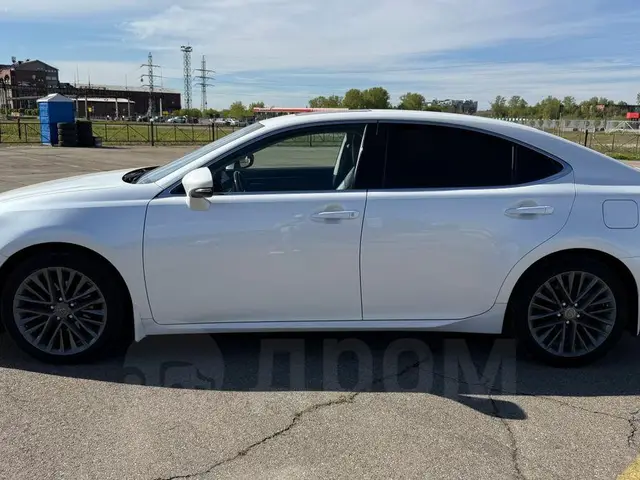 Lexus ES250 2015