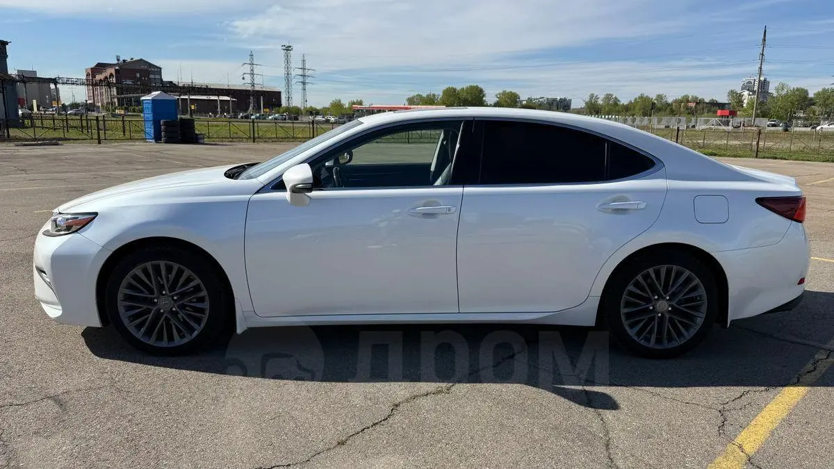 Lexus ES250 2015