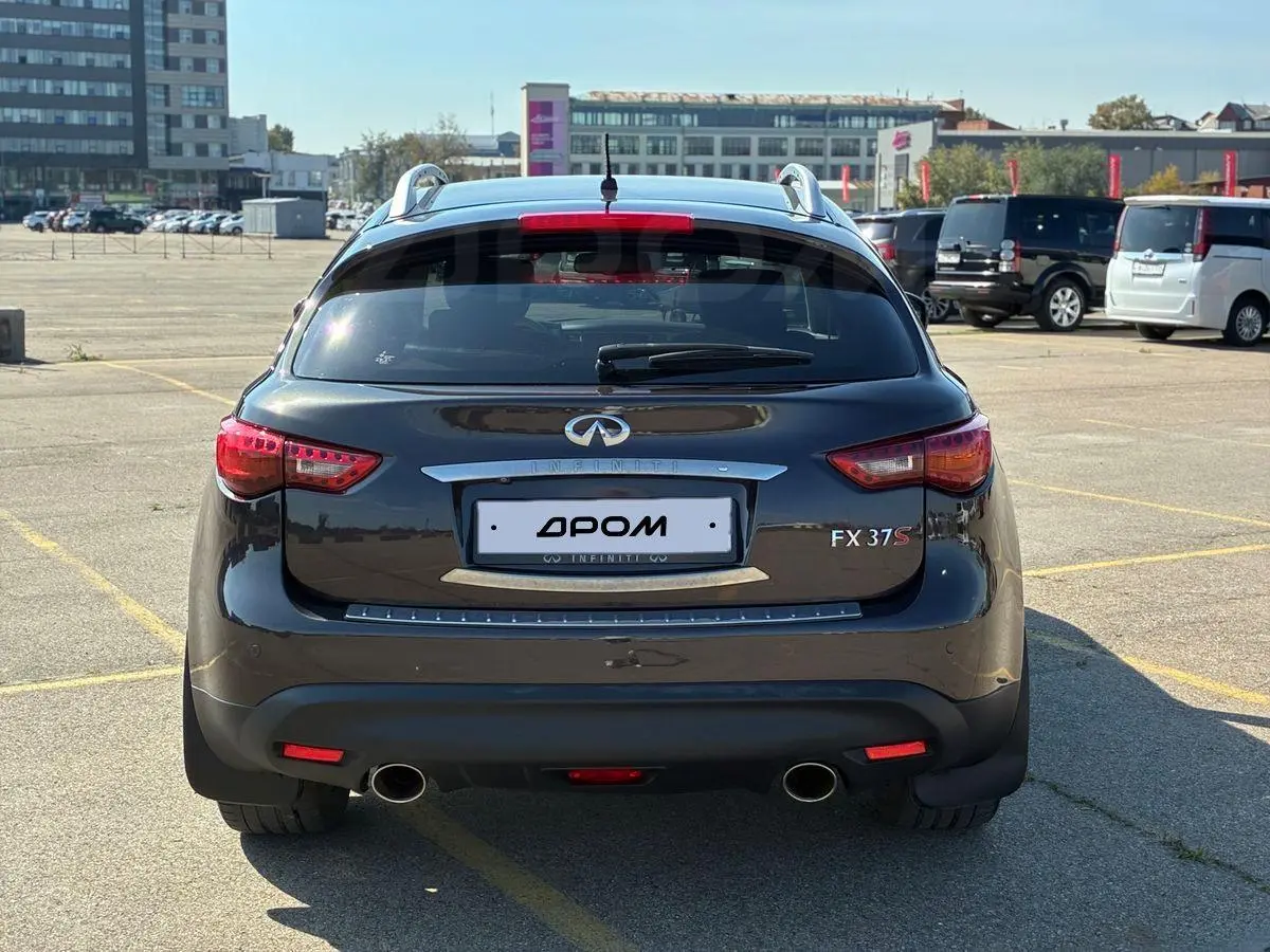 Infiniti FX37 2012