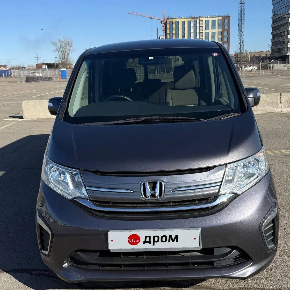 Honda Stepwgn 2016