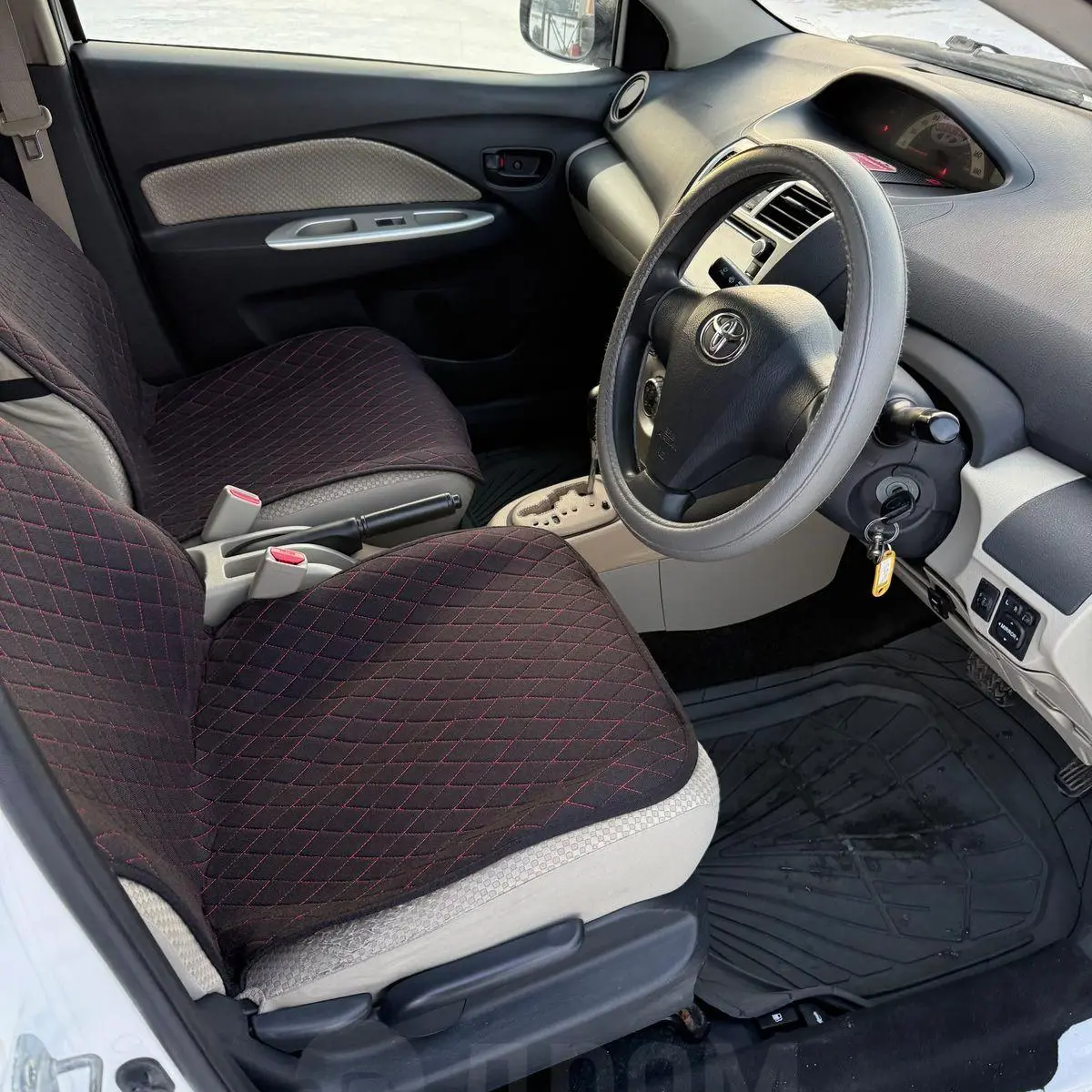 Toyota Belta 2007