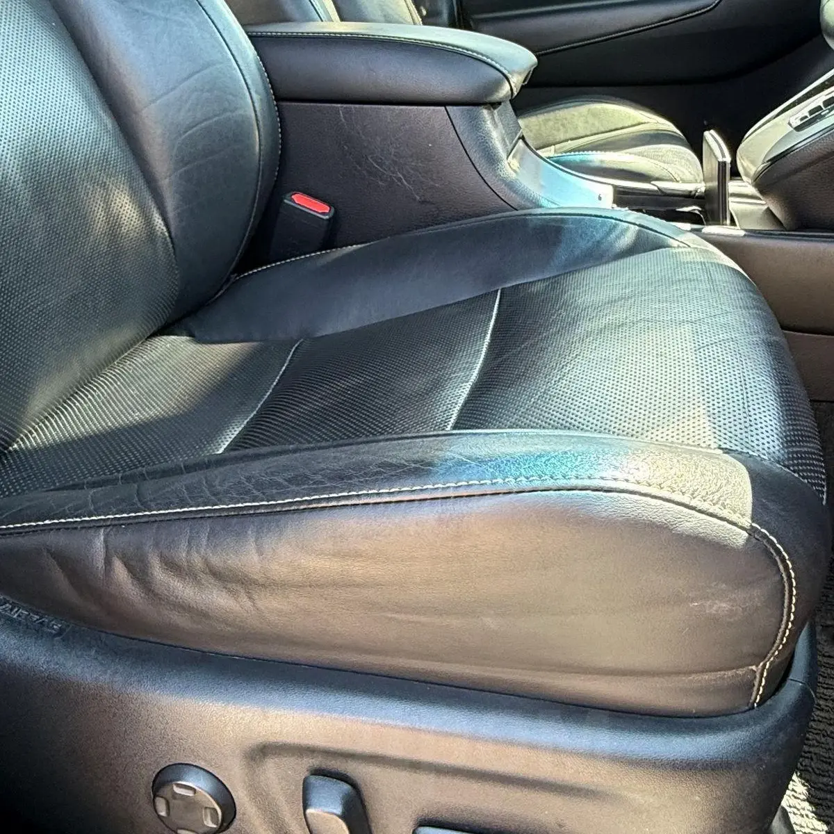 Toyota Harrier 2019