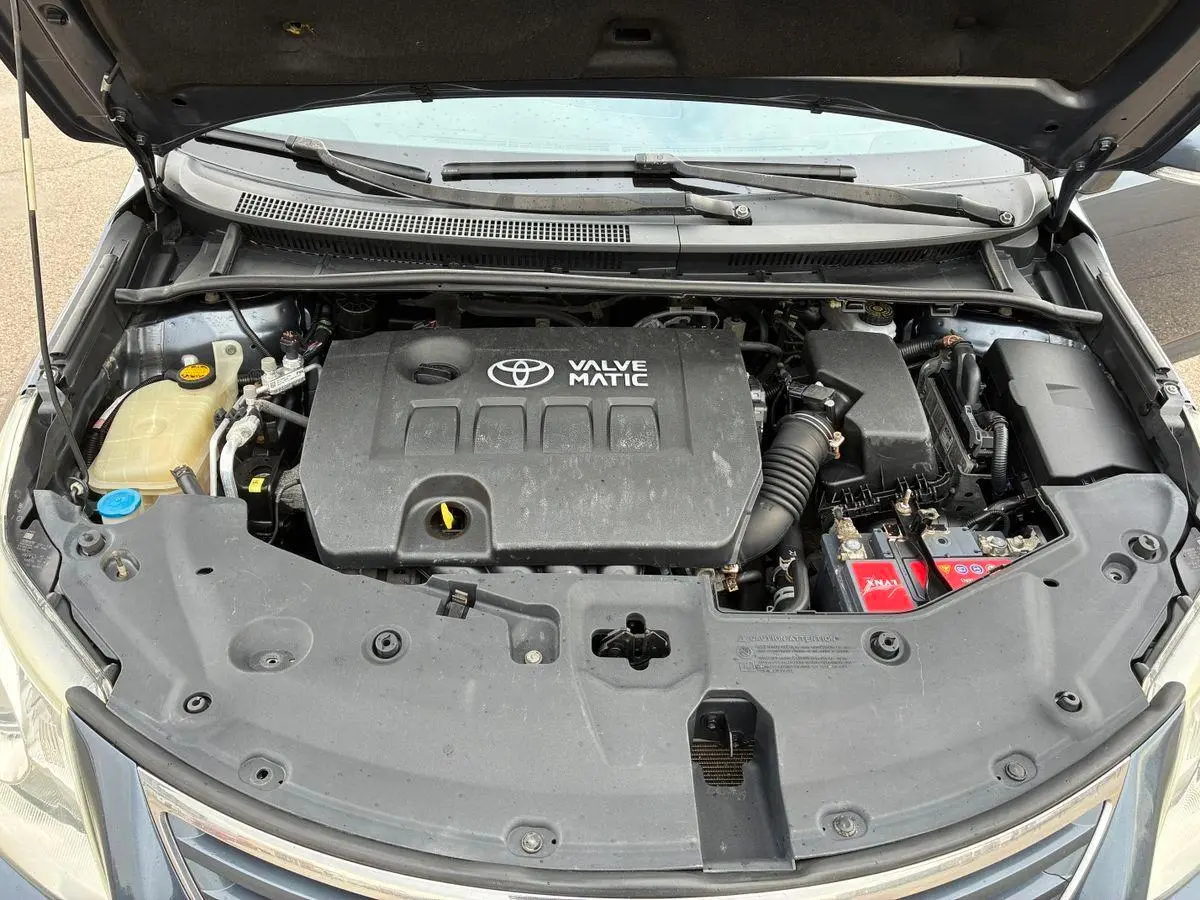 Toyota Avensis 2009