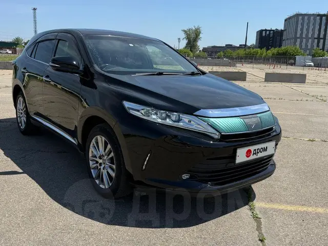 Toyota Harrier 2019