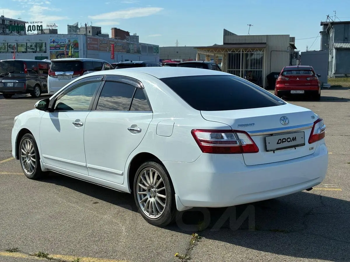 Toyota Premio 2015