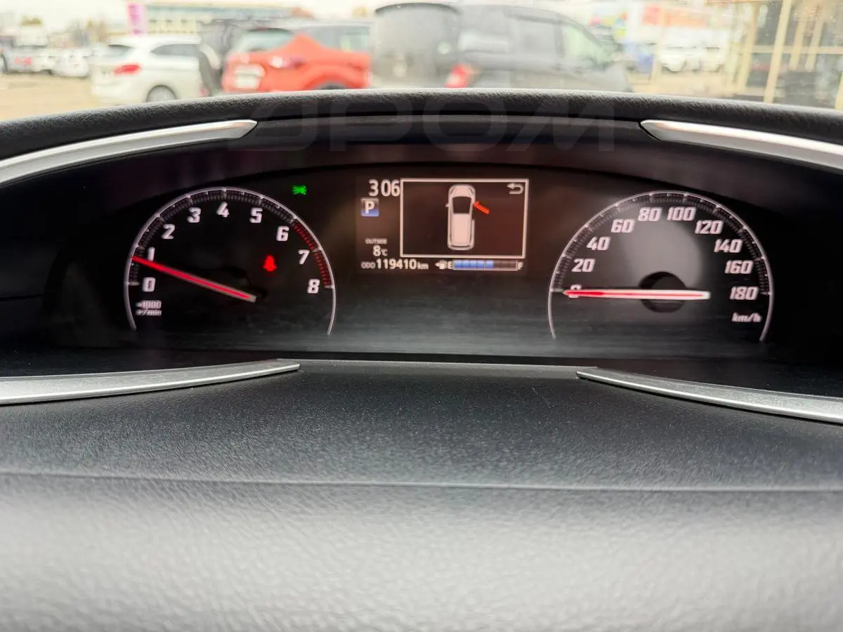 Toyota Sienta 2016